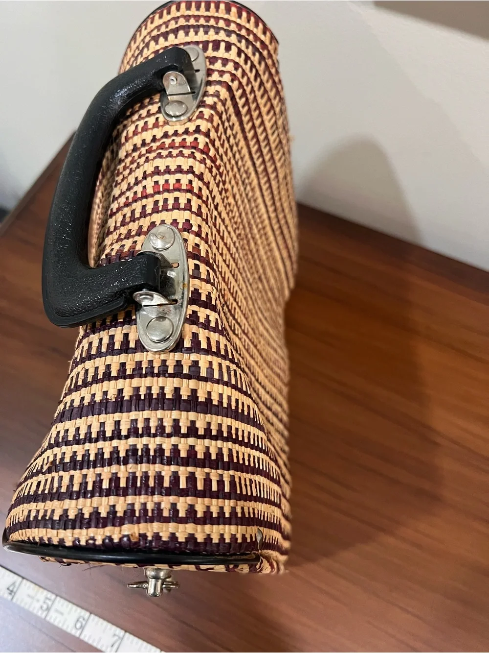 Vintage Woven Straw Top Handle Handbag Structured Boho Mod Retro Purse